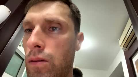 Snapshot of pablo_feet chatting on November 1, 2:46 am Paolo 187 84 online show from November 1, 2:46 am