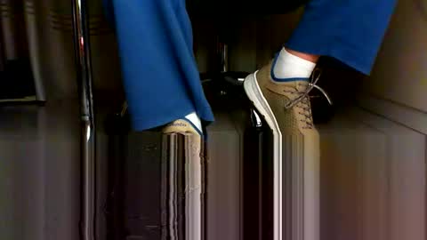 Snapshot of pablomenesssl chatting on December 25, 4:32 pm Pablo Meness online show from December 25, 4:32 pm