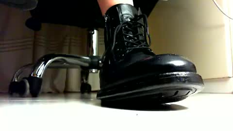 Snapshot of pablomenesssl chatting on January 6, 7:13 pm Pablo Meness online show from January 6, 7:13 pm