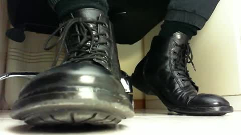 Snapshot of pablomenesssl chatting on February 20, 5:18 pm Pablo Meness online show from February 20, 5:18 pm