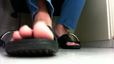 Snapshot of pablomenesssl chatting on February 23, 8:55 pm Pablo Meness online show from February 23, 8:55 pm