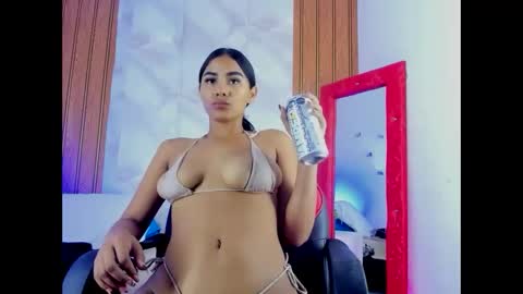 pahulamontero online show from March 26, 1:49 pm