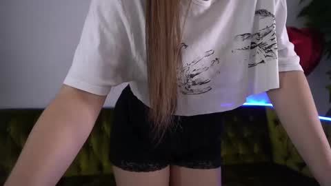 Snapshot of paigeprado chatting on March 7, 3:49 pm Paige online show from March 7, 3:49 pm