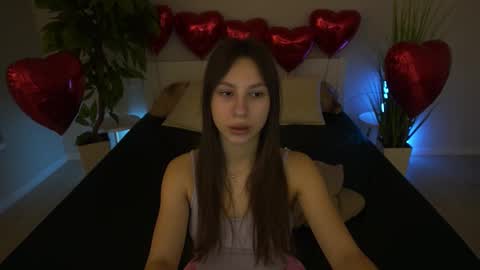 Snapshot of paigeprado chatting on February 9, 6:28 am Paige online show from February 9, 6:28 am