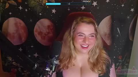 Snapshot of paigestation chatting on November 14, 11:02 pm PaigeStation online show from November 14, 11:02 pm