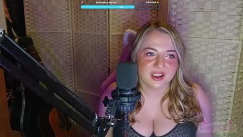 Snapshot of paigestation chatting on January 15, 11:08 pm PaigeStation online show from January 15, 11:08 pm