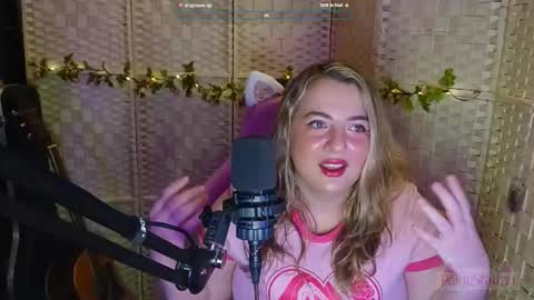 Snapshot of paigestation chatting on February 13, 11:12 pm PaigeStation online show from February 13, 11:12 pm