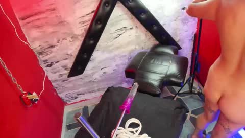 painwithoutpity9_ online show from February 5, 11:59 am