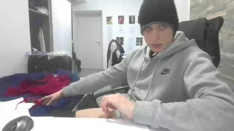 Snapshot of pajakot chatting on February 2, 10:58 am pere online show from February 2, 10:58 am