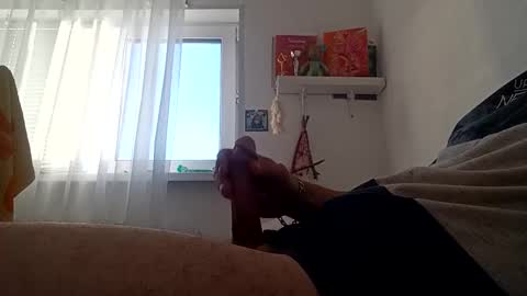 Snapshot of pajero1271 chatting on October 27, 4:16 am pajero1271 online show from October 27, 4:16 am