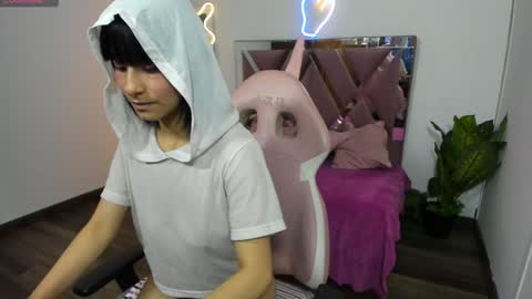 palmerfox_tay online show from January 12, 12:01 pm