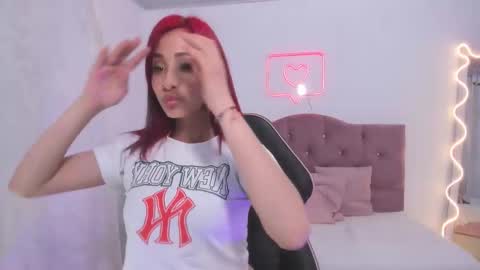 palmerfox_tay online show from September 14, 3:16 am