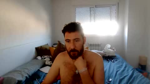 Snapshot of palomasonnnn chatting on March 22, 7:45 am palomasonnnn online show from March 22, 7:45 am