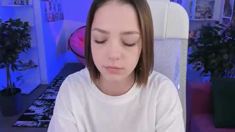 Pam online show from October 31, 11:00 am