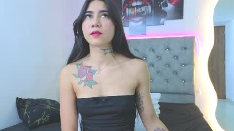 pamela23_ online show from April 22, 12:39 pm