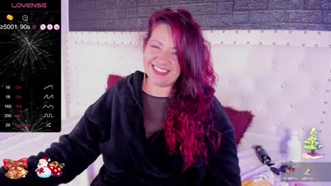 Snapshot of pamela_dimantis_ chatting on December 20, 9:32 am Pamela online show from December 20, 9:32 am