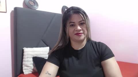 pamela_echeverria online show from November 11, 10:59 am