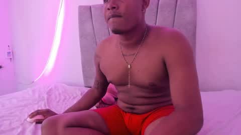 pamela_hot19t online show from August 7, 9:28 pm