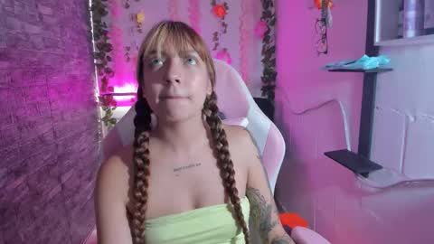 pamelajhonsom online show from October 22, 4:07 pm