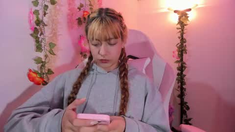 pamelajhonsom online show from June 16, 5:54 am