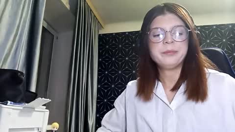 Pamela online show from October 11, 1:20 pm