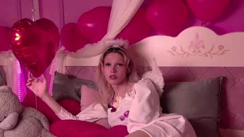 Pamelamy online show from February 17, 5:10 pm