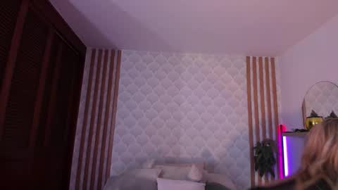 Snapshot of pamelareal chatting on February 28, 8:59 am Pamela online show from February 28, 8:59 am