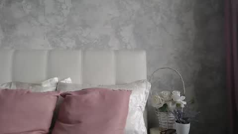 Pamella online show from September 22, 7:43 am