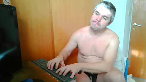 Pancho Madrid online show from May 14, 1:29 pm