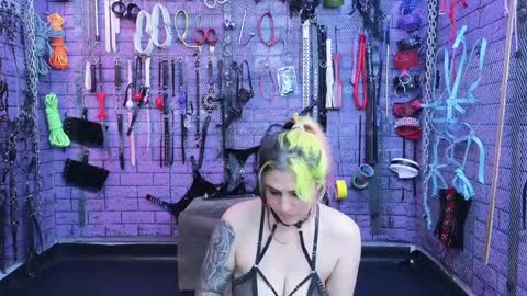 PandoraNez online show from February 3, 4:41 pm