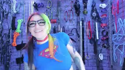 Snapshot of pandoranez chatting on February 23, 9:23 pm PandoraNez online show from February 23, 9:23 pm