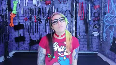 Snapshot of pandoranez chatting on March 2, 8:21 am PandoraNez online show from March 2, 8:21 am