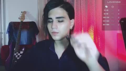 In bio online show from December 2, 2:06 am