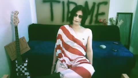 In bio online show from July 27, 8:05 pm