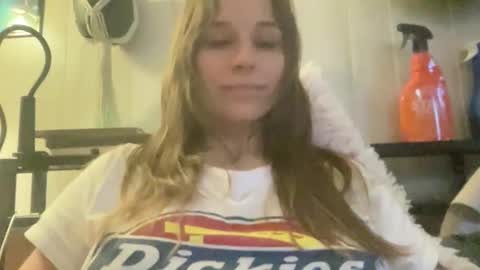 Snapshot of pantiesofthefae chatting on February 5, 10:36 pm Pantiesofthefae online show from February 5, 10:36 pm