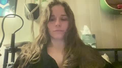 Snapshot of pantiesofthefae chatting on February 12, 10:43 am Pantiesofthefae online show from February 12, 10:43 am