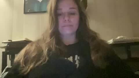 Snapshot of pantiesofthefae chatting on March 1, 10:50 am Pantiesofthefae online show from March 1, 10:50 am