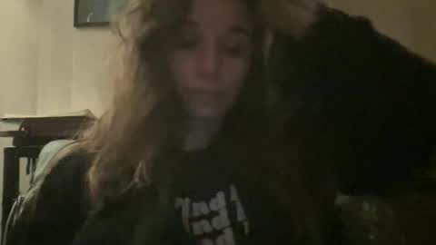 Snapshot of pantiesofthefae chatting on March 2, 10:44 am Pantiesofthefae online show from March 2, 10:44 am