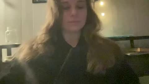 Pantiesofthefae online show from May 28, 10:01 am