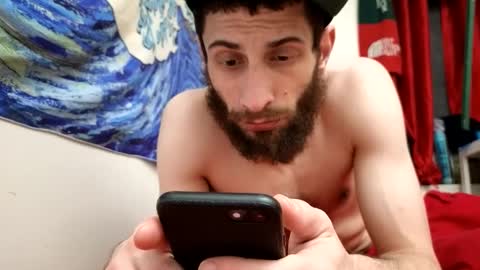 PantsLessTraveler online show from December 19, 4:02 am