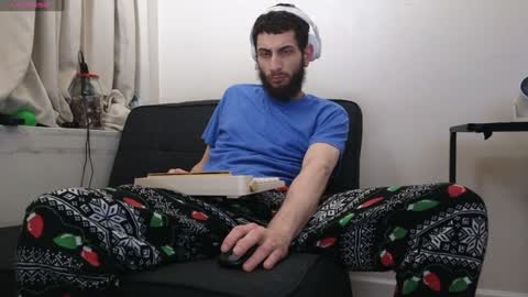 PantsLessTraveler online show from December 30, 11:49 pm