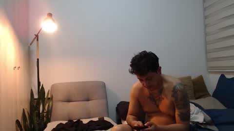 Snapshot of pantyhose_xxx_ chatting on February 25, 4:55 am pantyhose_xxx_ online show from February 25, 4:55 am