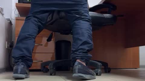 Pantyhose Lover online show from September 9, 6:24 am