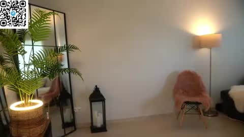 Kristina Kriss online show from June 19, 3:27 pm
