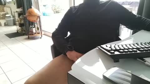 Snapshot of pantyrafke chatting on September 29, 9:25 am pantyrafke online show from September 29, 9:25 am