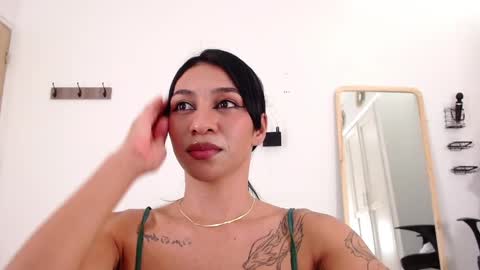 Snapshot of pao_thebigclit chatting on December 30, 5:15 am Paolita online show from December 30, 5:15 am