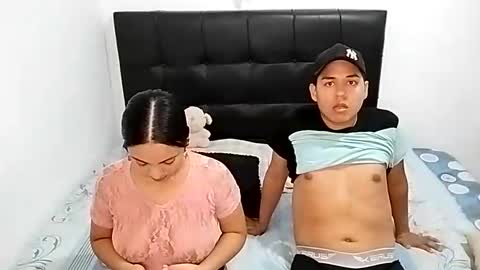 Paola 23 and Andres 25 online show from February 17, 3:04 am