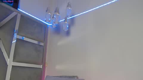 Snapshot of paola_lyon chatting on March 4, 10:38 pm Paola Lyon online show from March 4, 10:38 pm