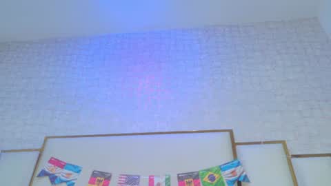 Snapshot of paolaa_rodriguez chatting on June 21, 9:45 am Paola online show from June 21, 9:45 am