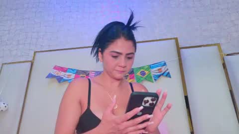 Snapshot of paolaa_rodriguez chatting on July 2, 9:59 am Paola online show from July 2, 9:59 am